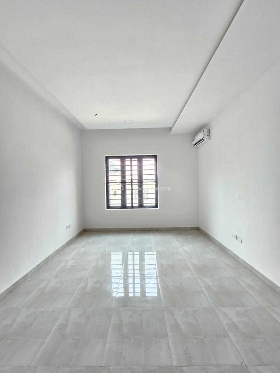 Very Spacious 5 Bedroom Terrace with Swimming Pool in an Estate, Newly Built Home Within a Family Friendly Neighborhood, Victoria Island (vi), Lagos, Terraced Duplex for Sale