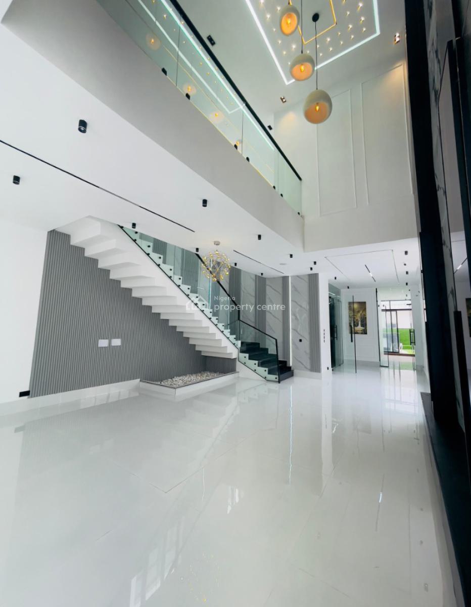️*remarkably Built Luxury 5 Bedr Smart Home with Swimming Pool , Gym, 2nd Toll Gate, Lekki, Lagos, Detached Duplex for Sale