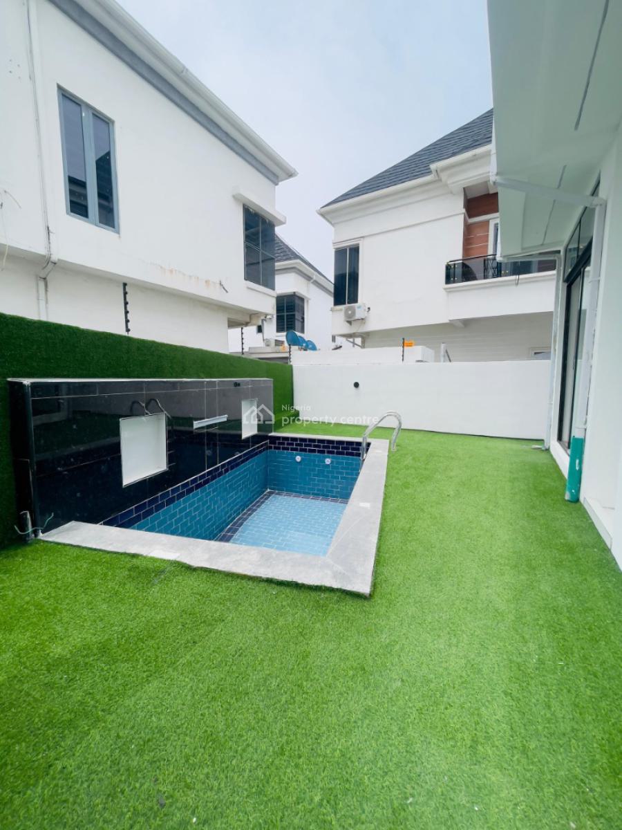 ️*remarkably Built Luxury 5 Bedr Smart Home with Swimming Pool , Gym, 2nd Toll Gate, Lekki, Lagos, Detached Duplex for Sale