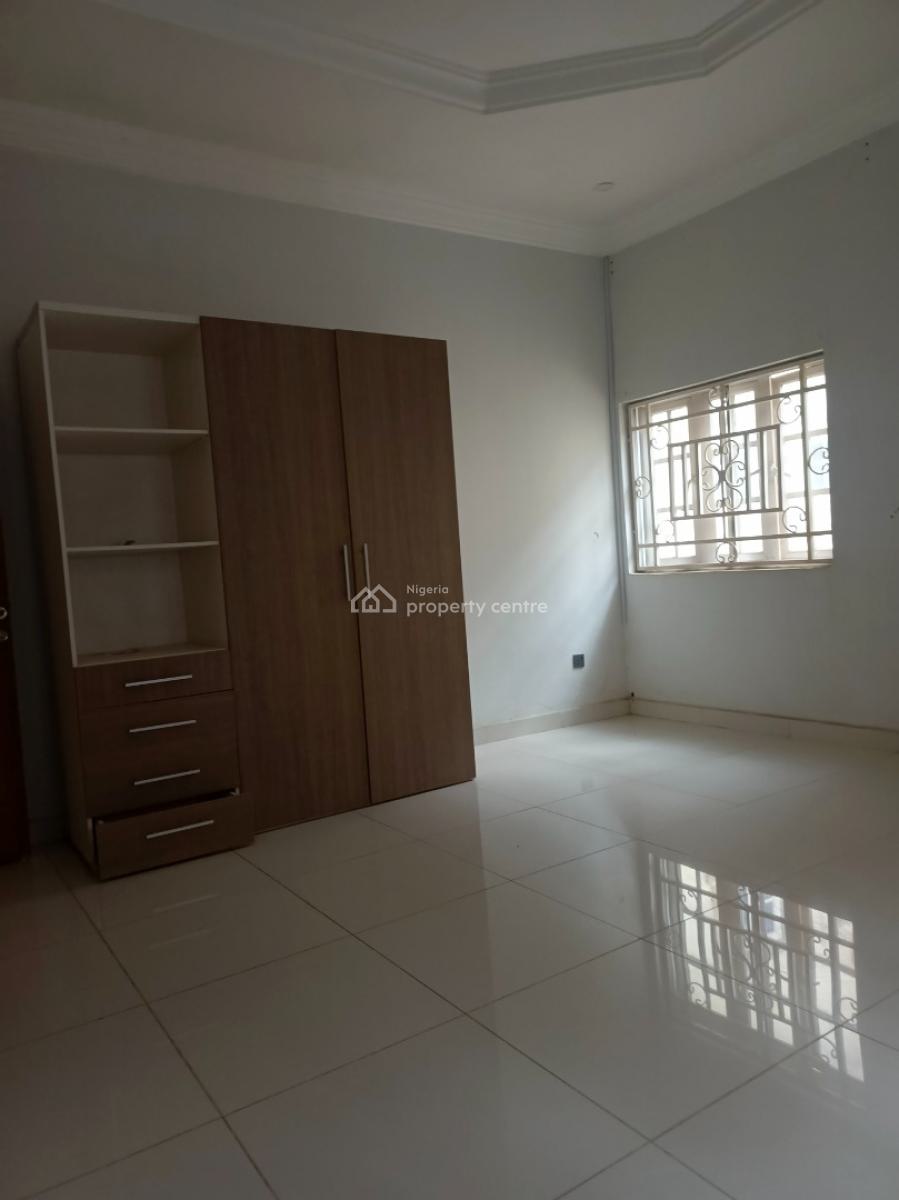 Spacious 5 Bedroom Semi Detached Duplex with Its Separate Compound, Guzape District, Abuja, Semi-detached Duplex for Rent