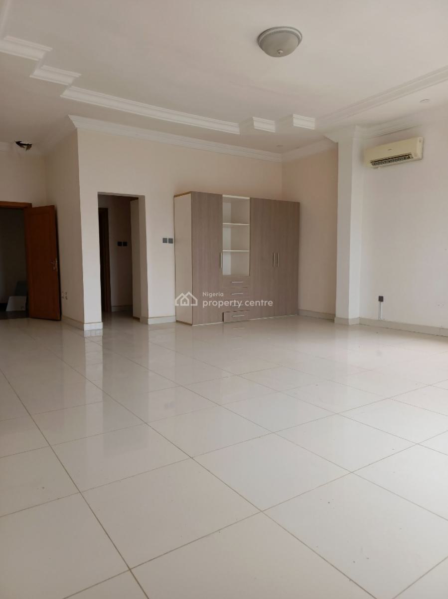 Spacious 5 Bedroom Semi Detached Duplex with Its Separate Compound, Guzape District, Abuja, Semi-detached Duplex for Rent