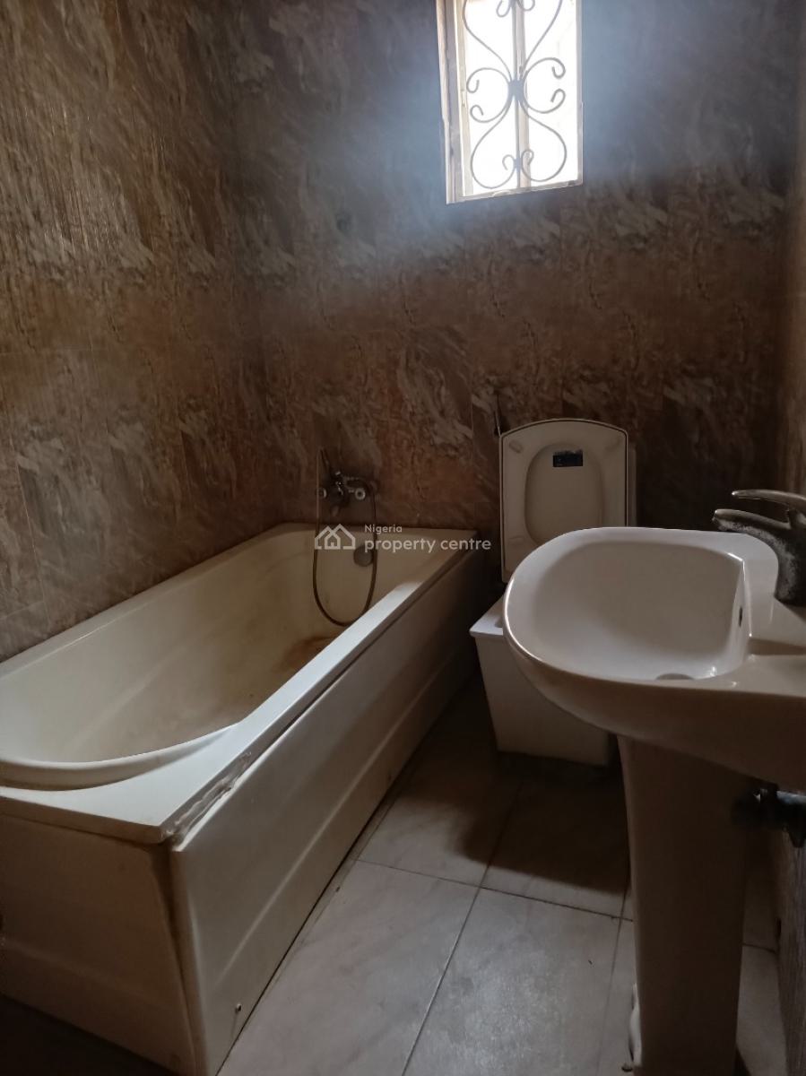 Spacious 5 Bedroom Semi Detached Duplex with Its Separate Compound, Guzape District, Abuja, Semi-detached Duplex for Rent