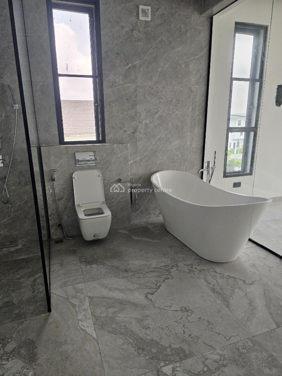 5 Bedrooms Semi Detached Duplex with Bq, Cowrie Creek Estate, Ikate, Lekki, Lagos, Semi-detached Duplex for Sale