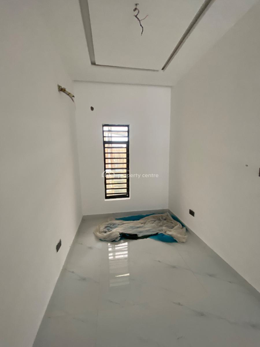 Top Notch Two Bedroom Apartment, After Lbs Olokonla Axis, Ajah, Lagos, Flat / Apartment for Rent