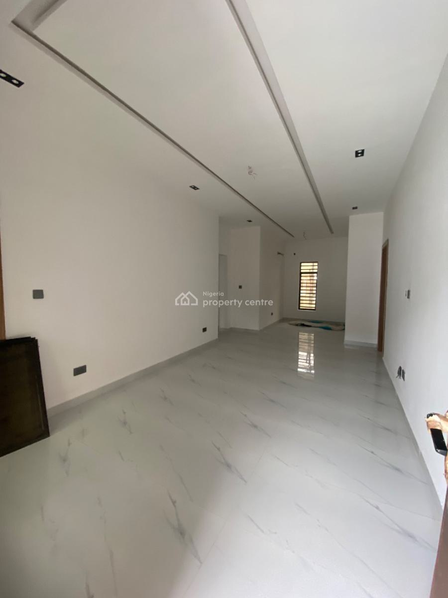 Top Notch Two Bedroom Apartment, After Lbs Olokonla Axis, Ajah, Lagos, Flat / Apartment for Rent