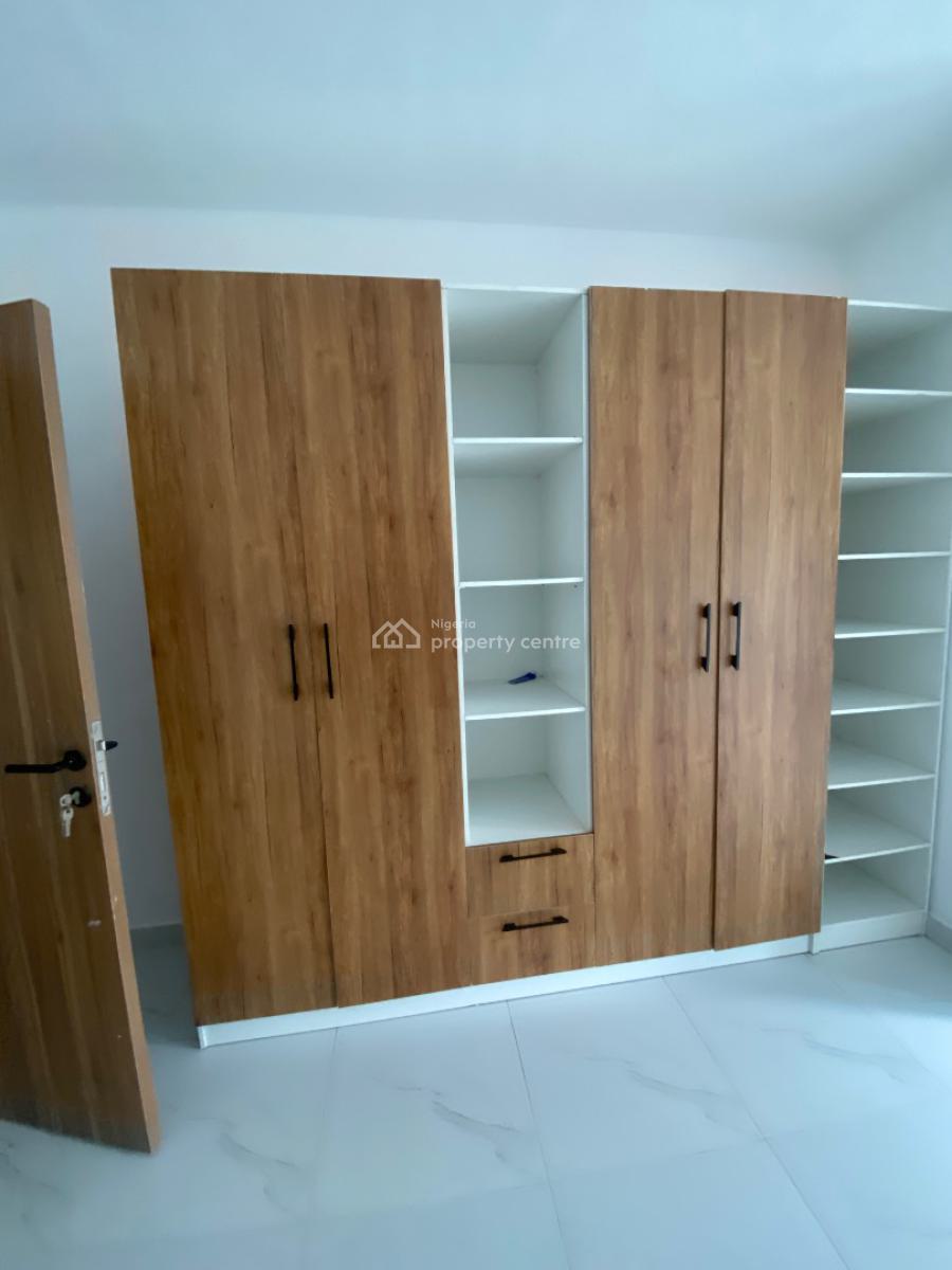 Top Notch Two Bedroom Apartment, After Lbs Olokonla Axis, Ajah, Lagos, Flat / Apartment for Rent