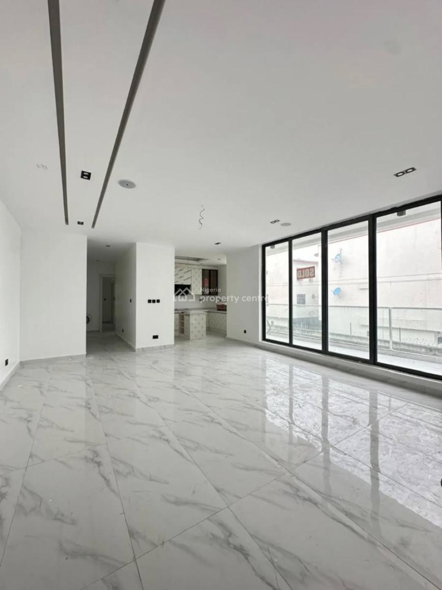 Serviced 2 Bedrooms Apartment with Swimming Pool and Gym, Lekki Phase 1, Lekki, Lagos, Flat / Apartment for Sale