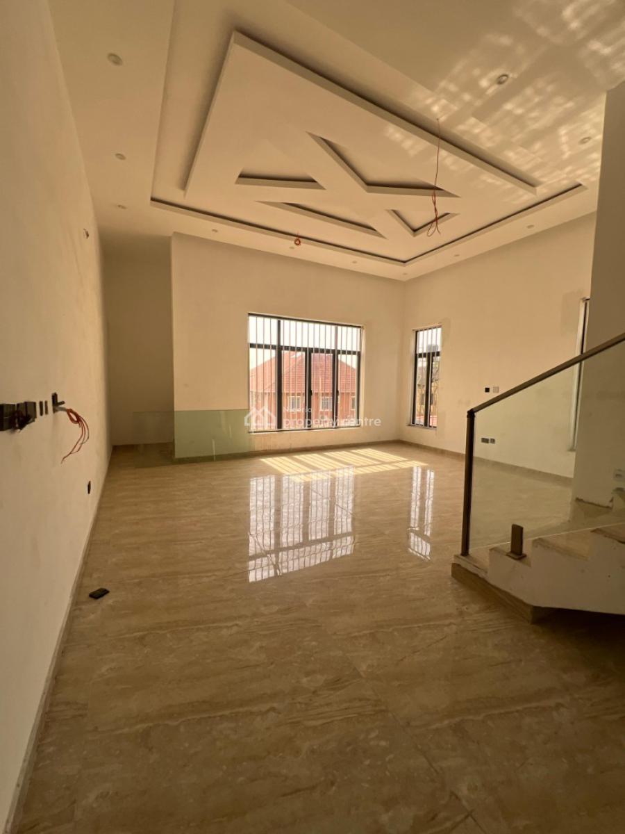 7 Bedroom Fully Detached House with 2 Rooms Bq, Lekki Phase 1, Lekki, Lagos., Lekki Phase 1, Lekki, Lagos, Detached Duplex for Sale