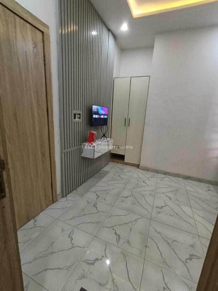 a Luxurious Furnished Self Contained with Studio Kitchen, Ikota Gra, Lekki, Lagos, Self Contain (single Rooms) for Rent