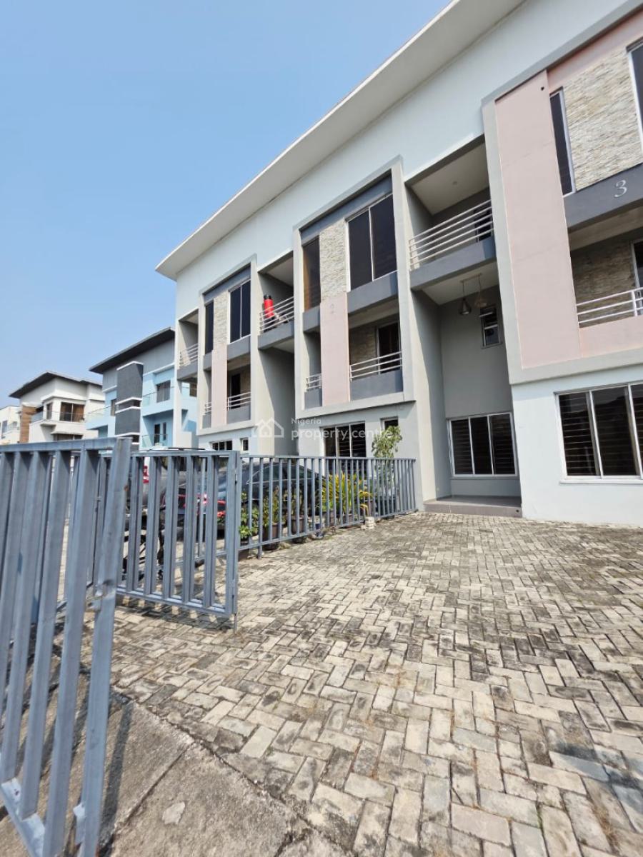 4-bedroom Terrace Duplex with Bq, Lekki Phase 1, Lekki, Lagos, Terraced Duplex for Sale