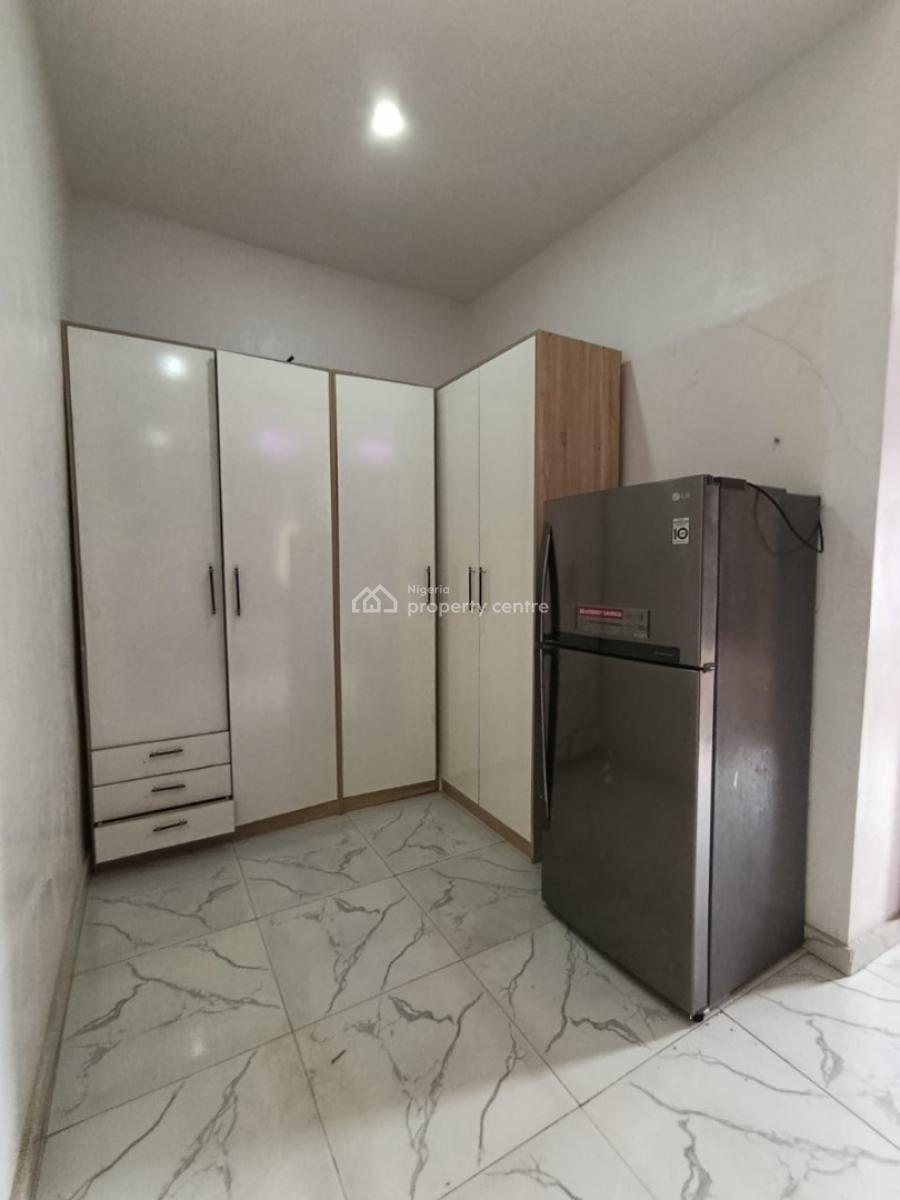 a Luxurious Furnished Self Contained with Separate Prepaid Meter, Ikota Gra, Lekki, Lagos, Self Contain (single Rooms) for Rent