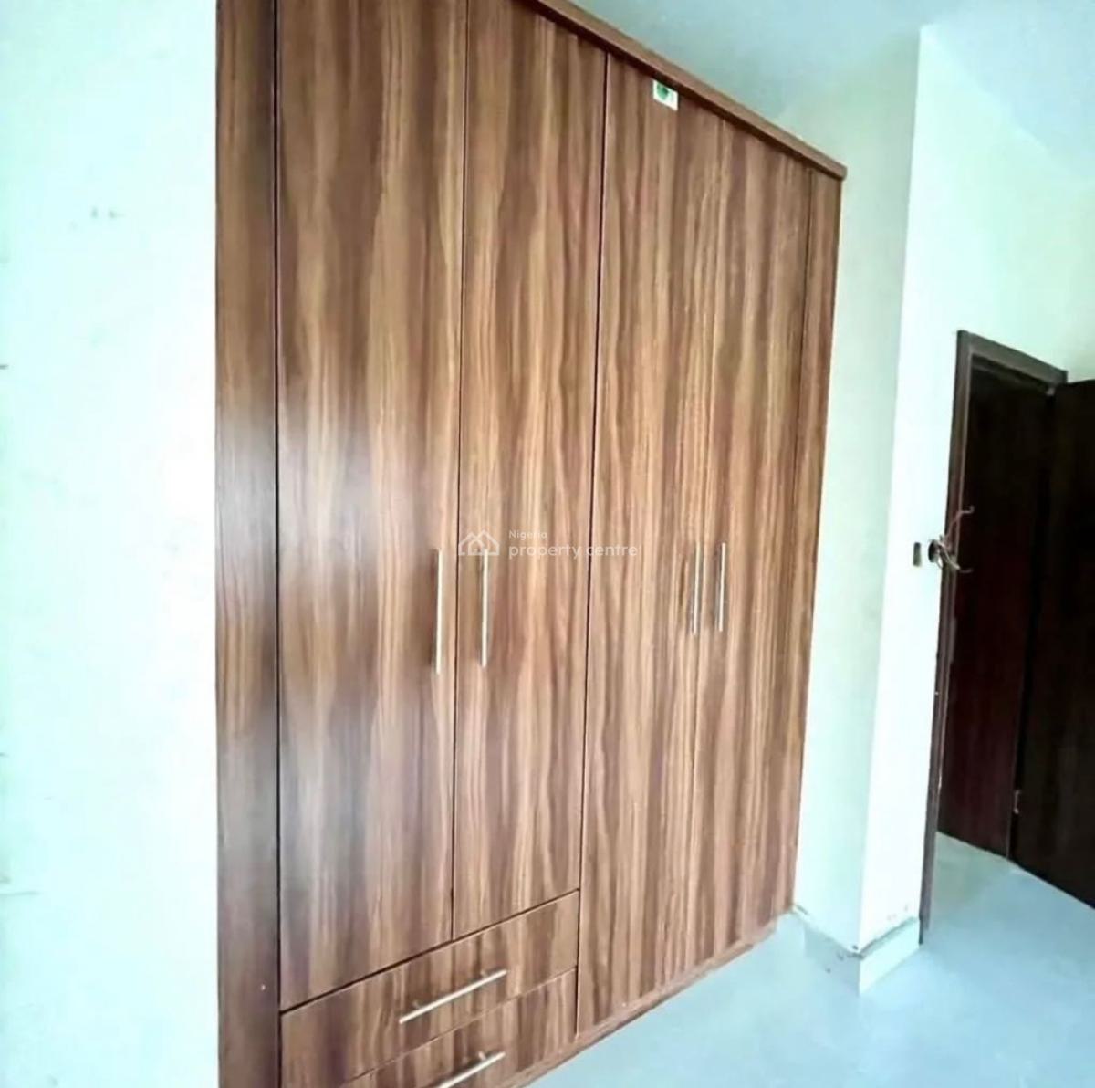 4 Bedroom Detached Duplex with 1room Bq, Guzape District, Abuja, Terraced Duplex for Rent