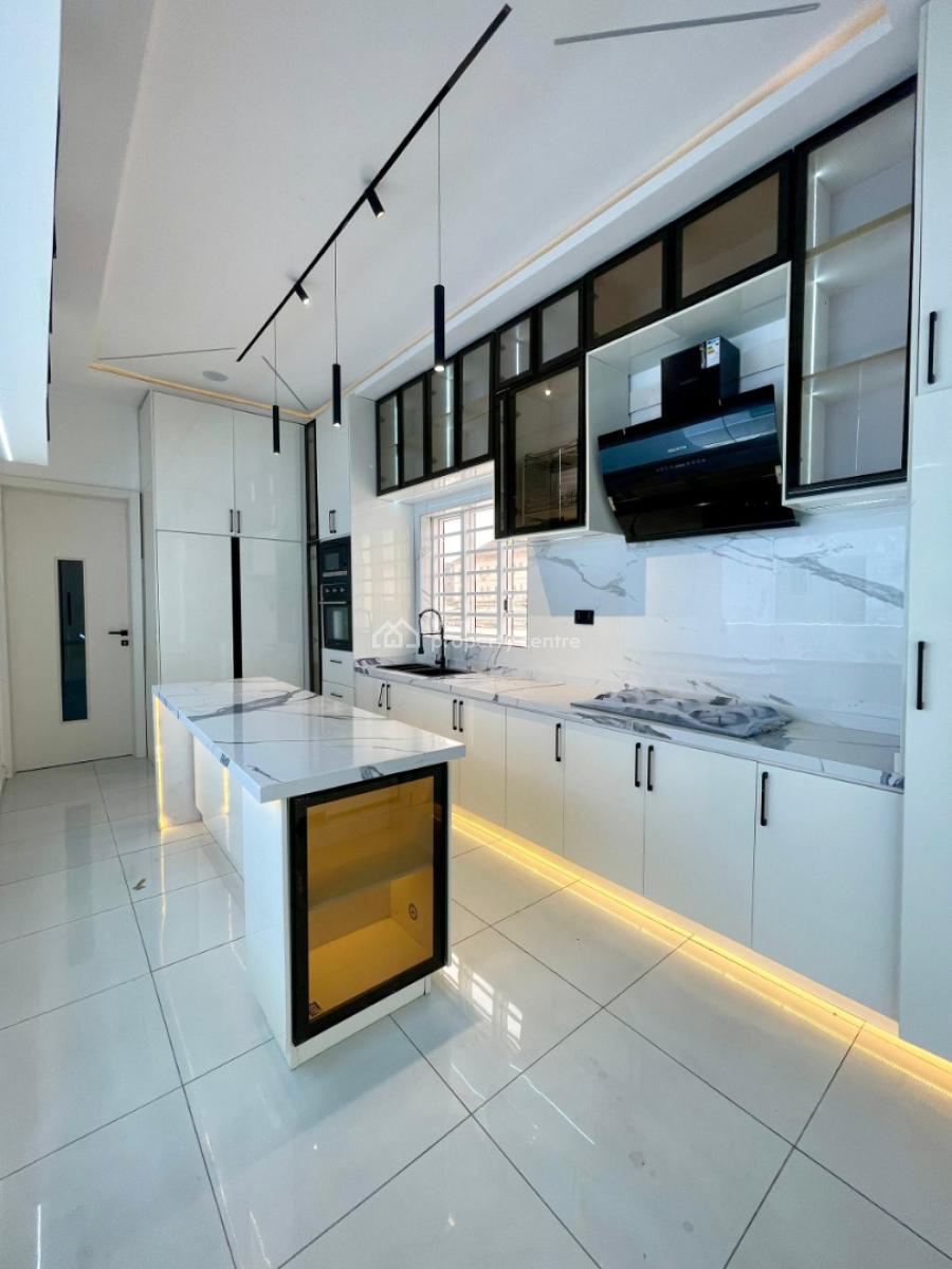 Exquisitely Built 5 Bedrooms Luxury Detached Smart Home with Pool, Ologolo, Lekki, Lagos, Detached Duplex for Sale
