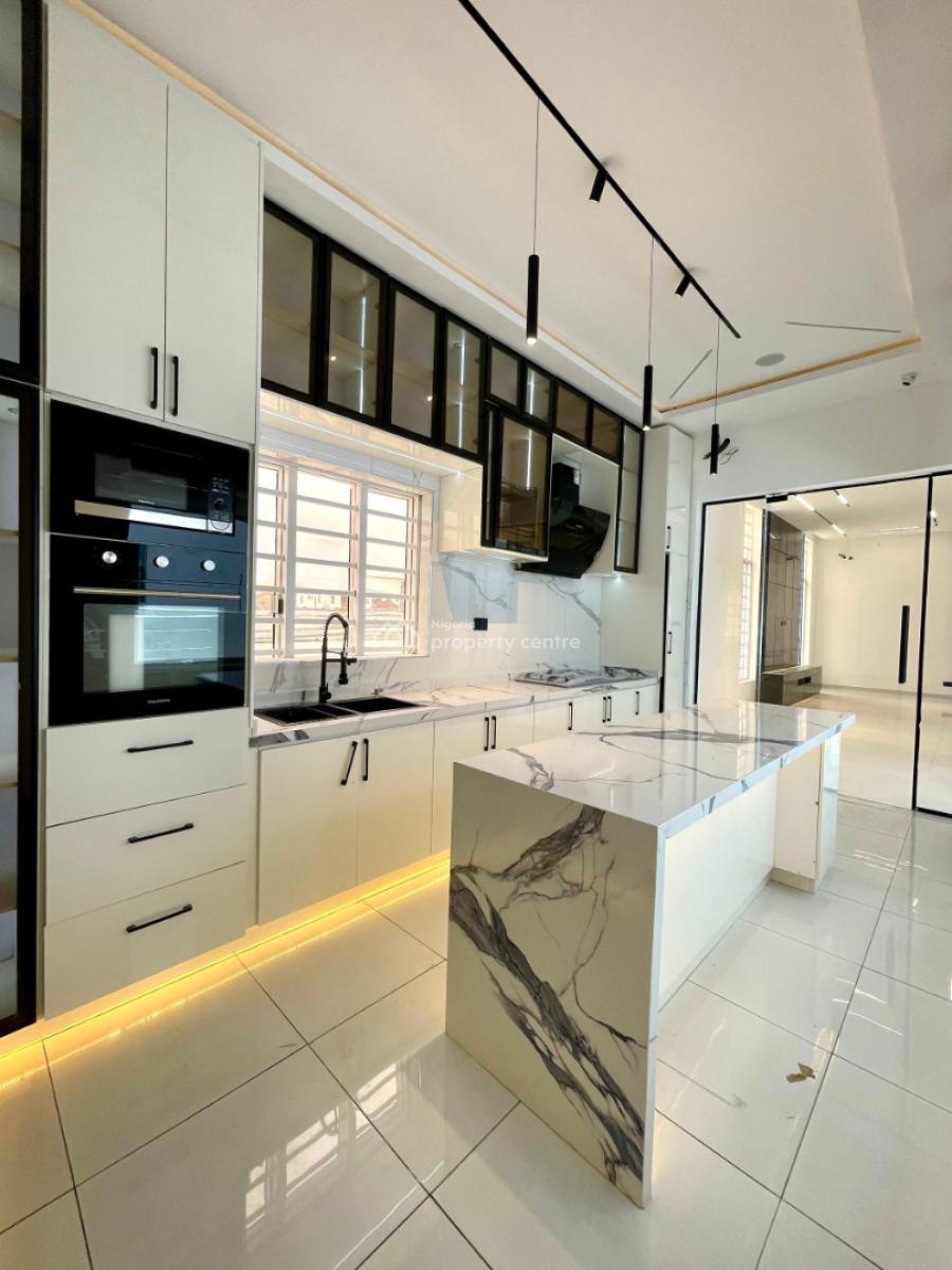 Exquisitely Built 5 Bedrooms Luxury Detached Smart Home with Pool, Ologolo, Lekki, Lagos, Detached Duplex for Sale