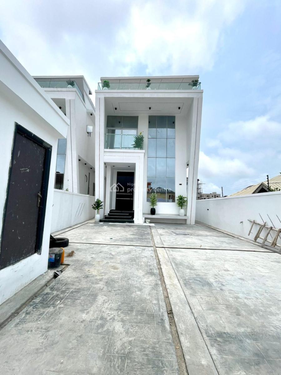 Exquisitely Built 5 Bedrooms Luxury Detached Smart Home with Pool, Ologolo, Lekki, Lagos, Detached Duplex for Sale