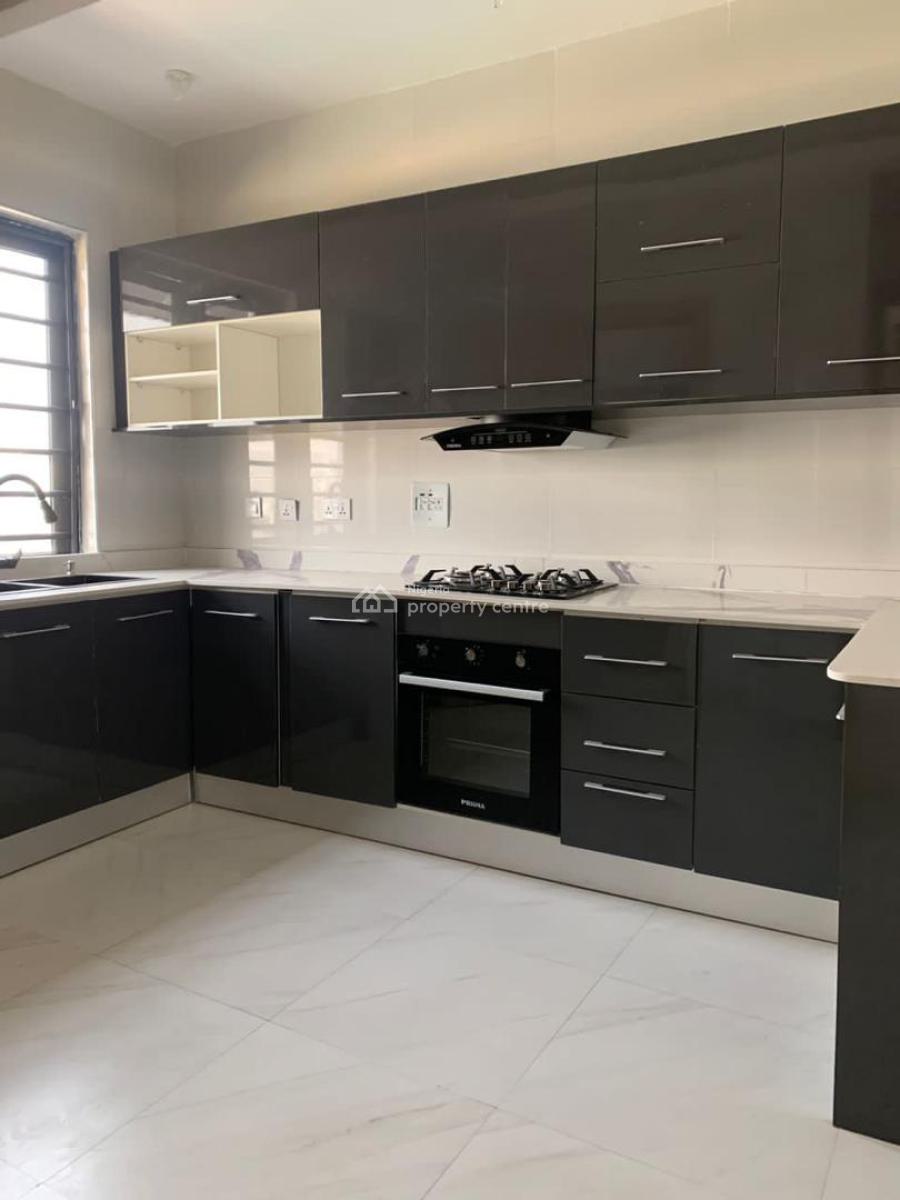 5 Bedrooms Terraced Duplex with a Bq and Penthouse, Ikate, Lekki, Lagos, Terraced Duplex for Sale