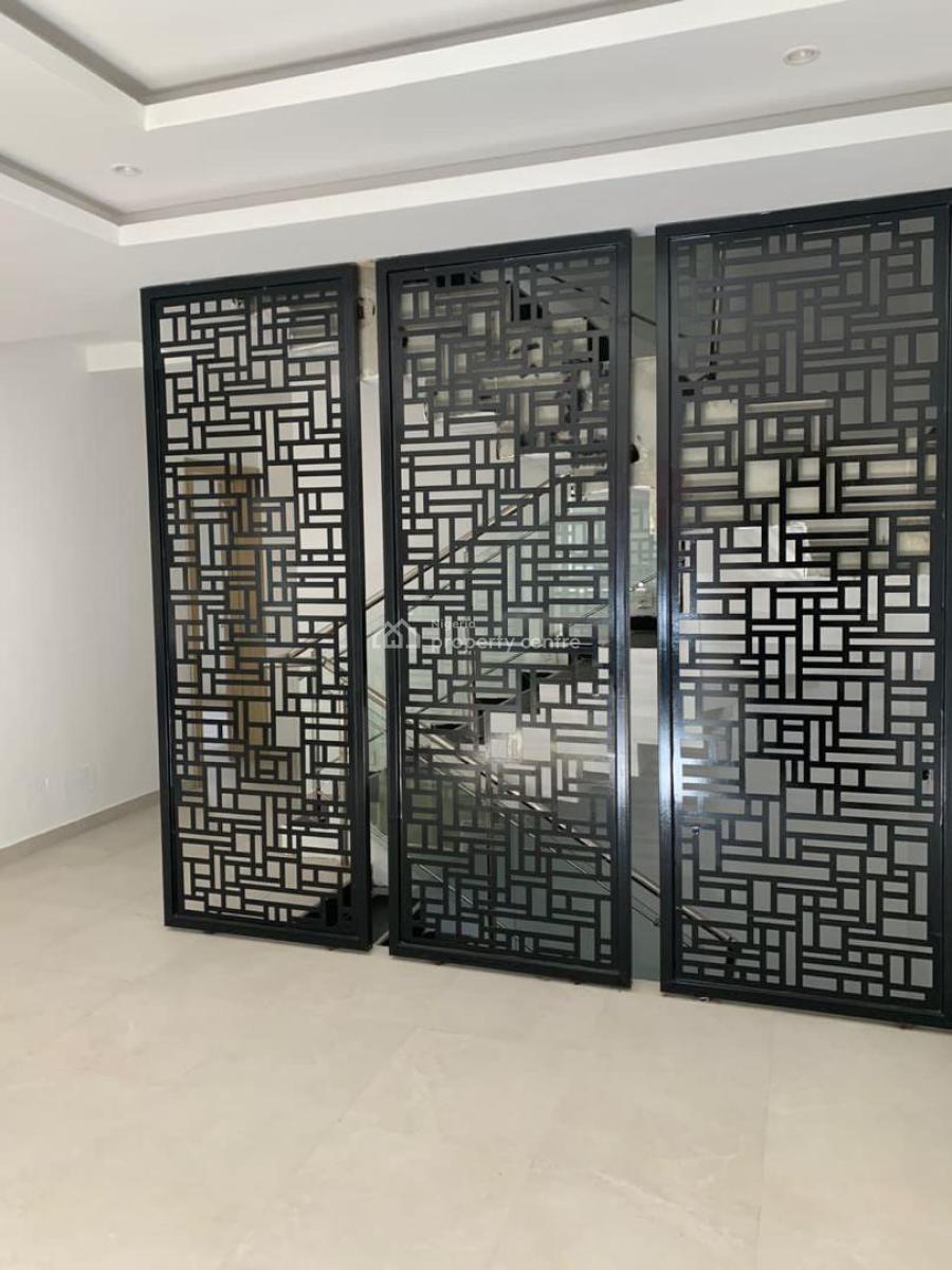 5 Bedrooms Terraced Duplex with a Bq and Penthouse, Ikate, Lekki, Lagos, Terraced Duplex for Sale
