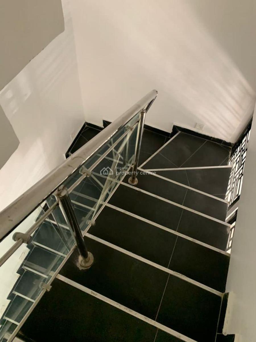 5 Bedrooms Terraced Duplex with a Bq and Penthouse, Ikate, Lekki, Lagos, Terraced Duplex for Sale