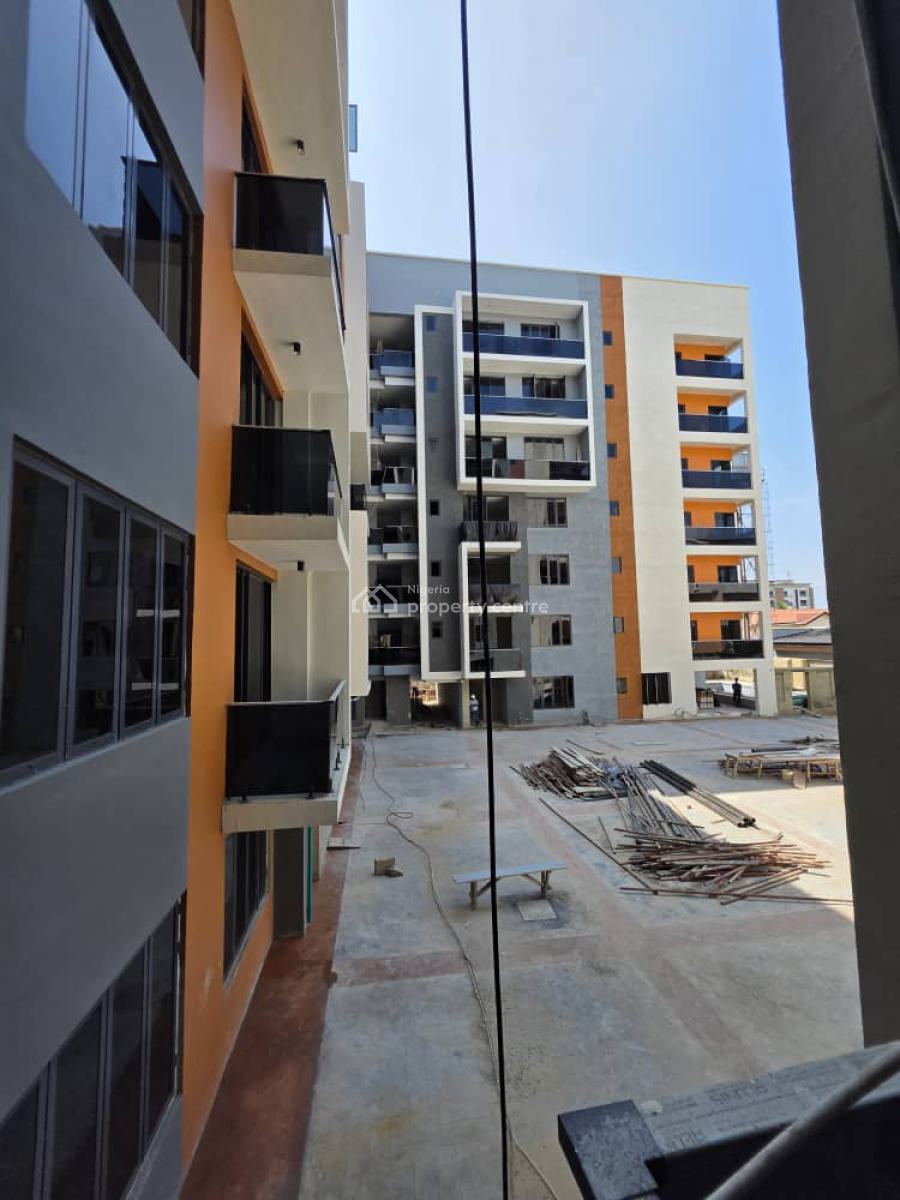 Brand New 3 Bedrooms Flat with 1 Room Bq, Lekki Phase 1, Lekki, Lagos, Flat / Apartment for Sale