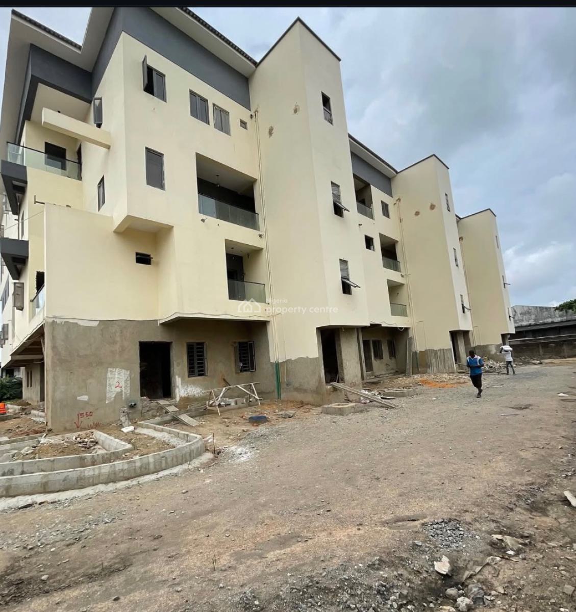 Nice and Spacious 3 Bedroom Apartment, Eric Moore, Surulere, Lagos, Flat / Apartment for Sale