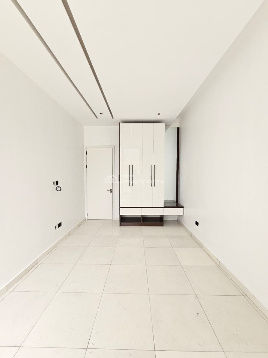 Newly Built Luxury 2-bedroom Apartment with Gym, Elevator & Swimming, Lekki Phase 1, Lekki, Lagos, Semi-detached Duplex for Sale