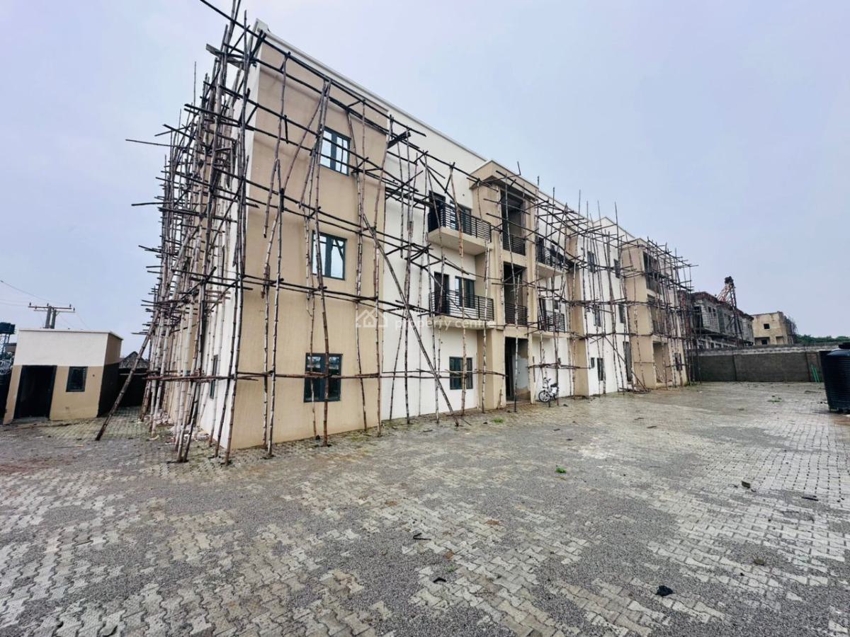 Spacious 2 Bedrooms Flat, Gaduwa, Abuja, Flat / Apartment for Sale