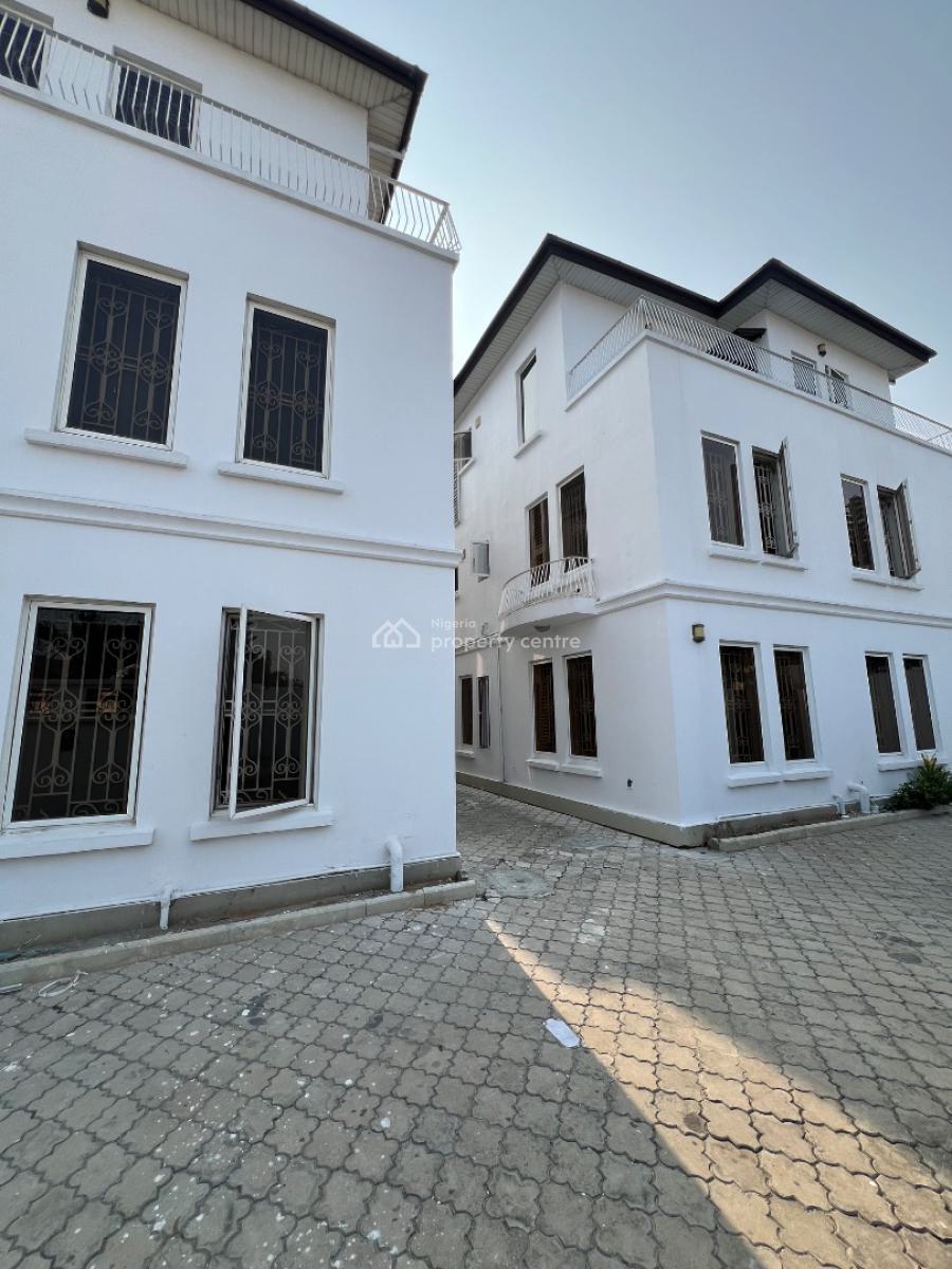Fully Serviced Super Luxury 3-bedroom Penthouse, Off Admiralty Way, Lekki Phase 1, Lekki, Lagos, Flat / Apartment for Rent