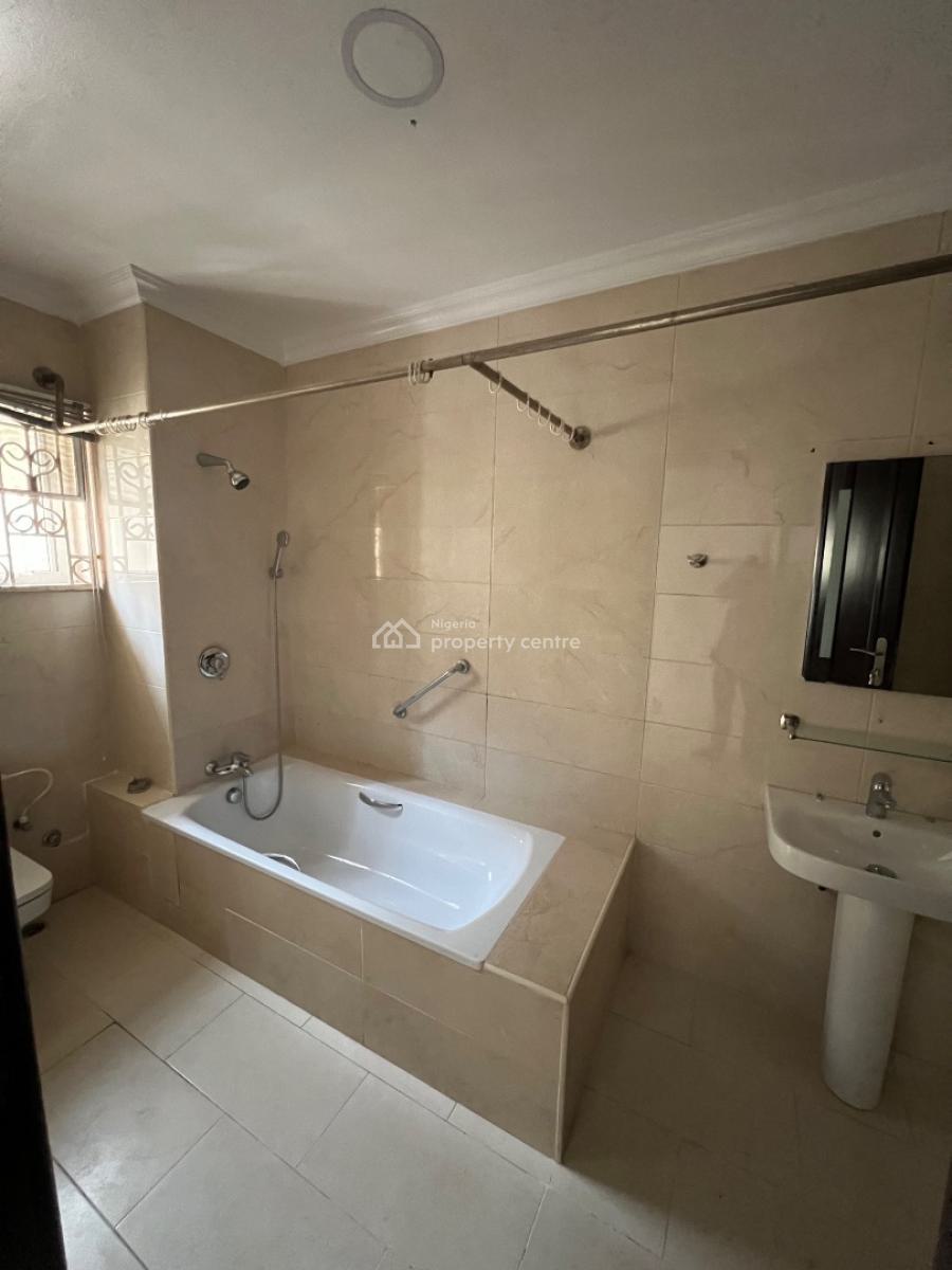 Fully Serviced Super Luxury 3-bedroom Penthouse, Off Admiralty Way, Lekki Phase 1, Lekki, Lagos, Flat / Apartment for Rent
