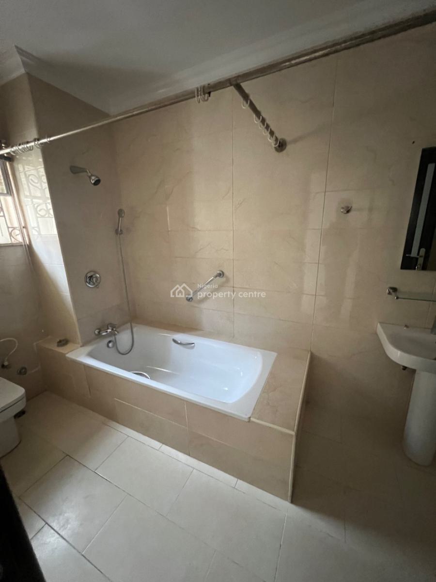 Fully Serviced Super Luxury 3-bedroom Penthouse, Off Admiralty Way, Lekki Phase 1, Lekki, Lagos, Flat / Apartment for Rent
