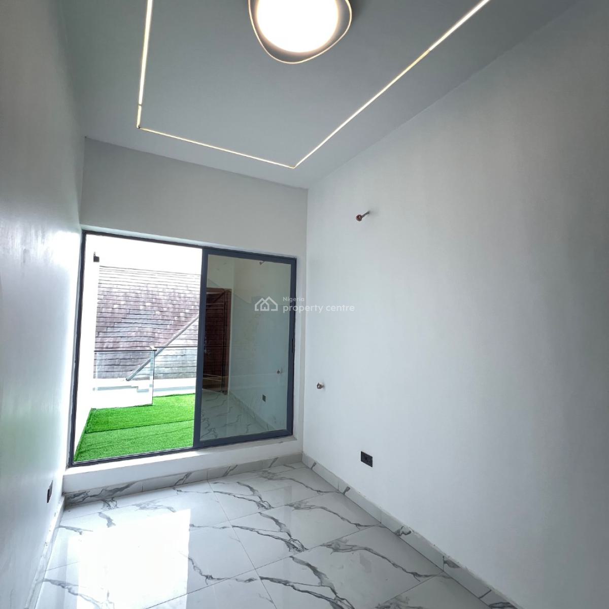 4 Bedroom & Bq, Osapa, Lekki, Lagos, Terraced Duplex for Sale