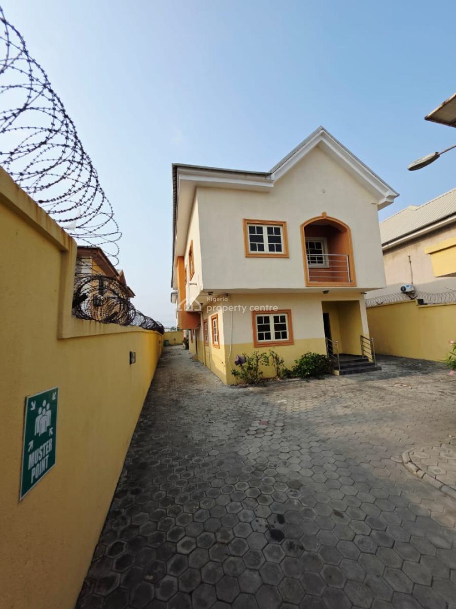 6-bedroom Detached Duplex with 2-room Bq, Lekki, Lagos, Detached Duplex for Rent