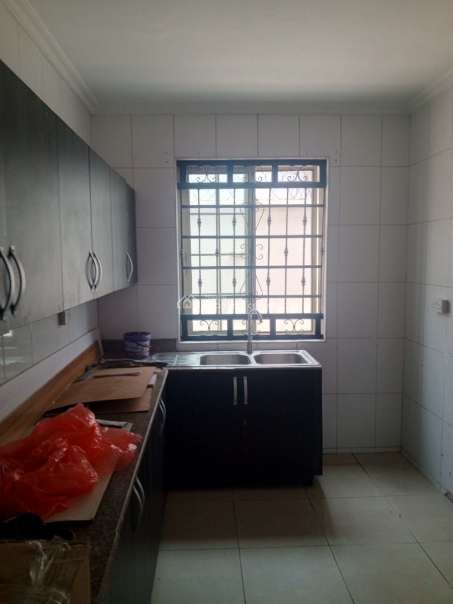 Luxury Self Service 2 Bedroom Flat, Lekki Phase 1, Lekki, Lagos, Flat / Apartment for Rent