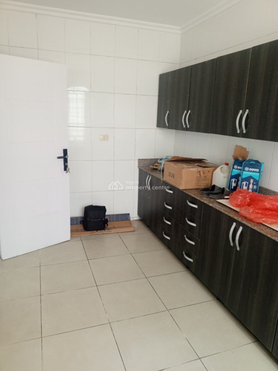 Luxury Self Service 2 Bedroom Flat, Lekki Phase 1, Lekki, Lagos, Flat / Apartment for Rent