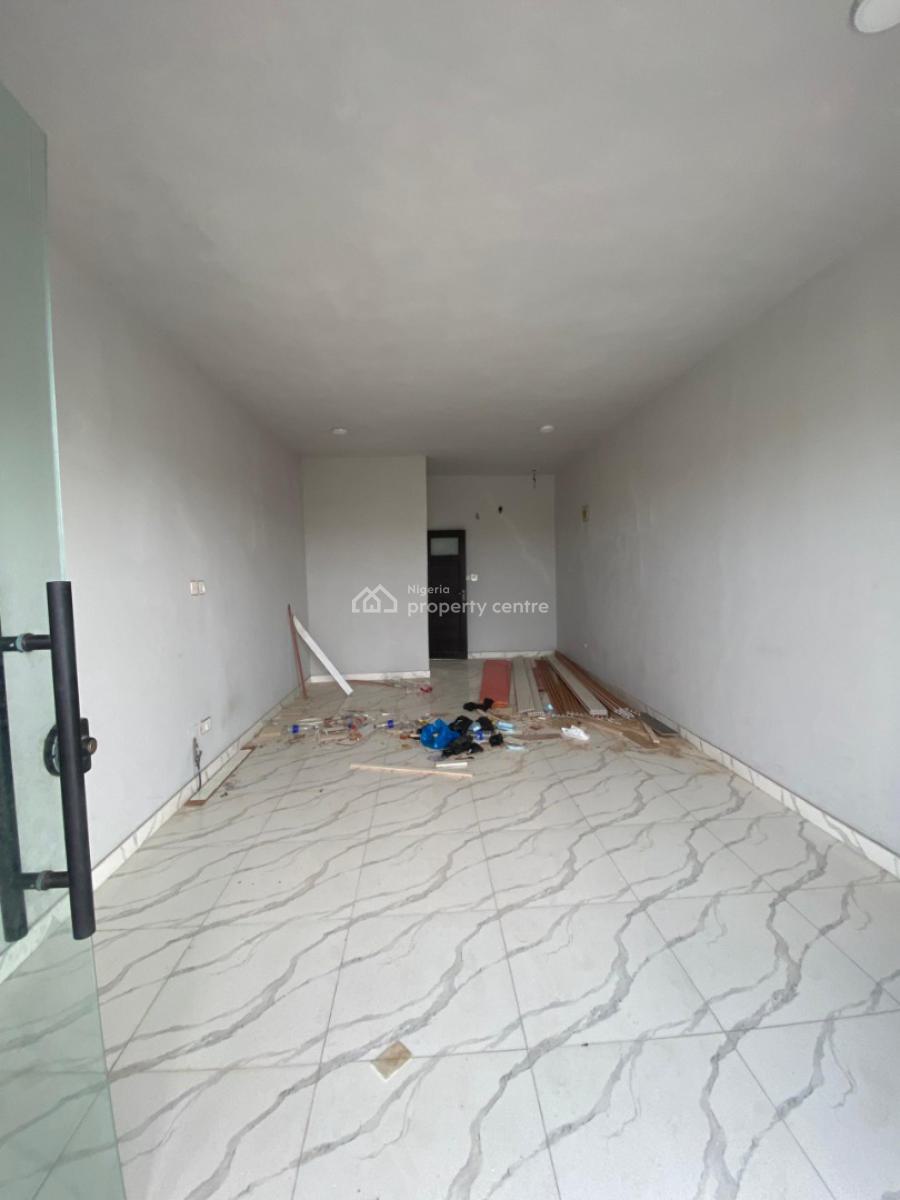 Shop Space [middle Floor], Vgc Extension, Lekki, Lagos, Commercial Property for Sale