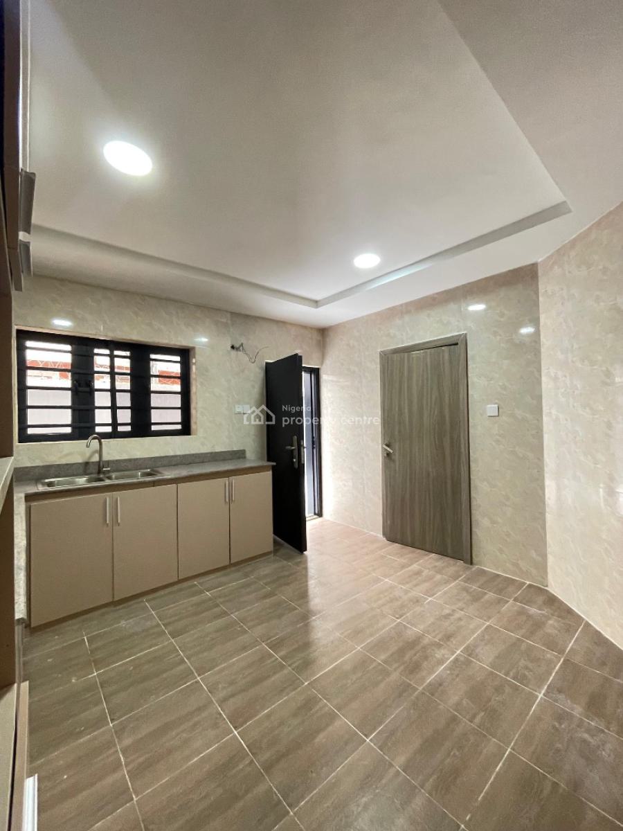 Spacious 4 Bedrooms Terraced Duplex with Bq, Pool, Playground, Ologolo, Lekki, Lagos, Terraced Duplex for Sale