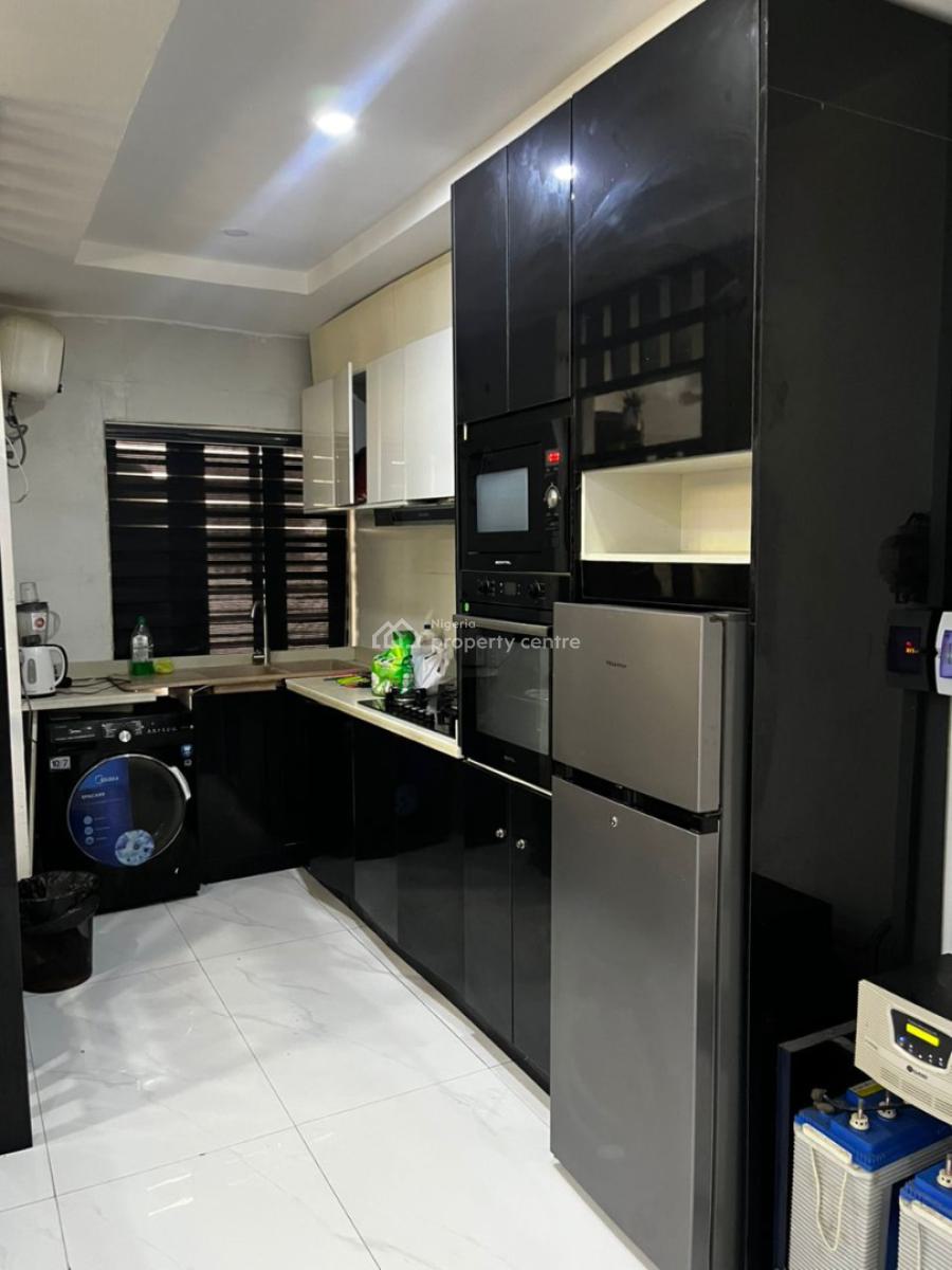 Spacious 2 Bedroom Flat with Swimming Pool, Ikate, Lekki, Lagos, Flat / Apartment for Sale