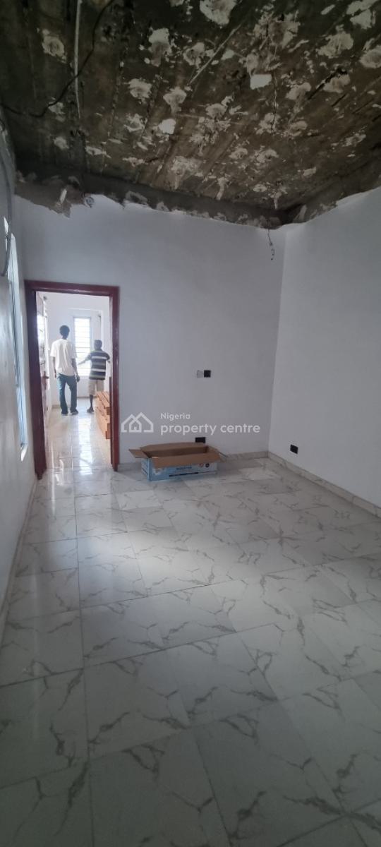 Very Spacious 3 Bedroom Terrace Duplex with Swimming Pool, Okunajah, Eti-osa, Ajah, Lekki, Lagos, Terraced Duplex for Rent