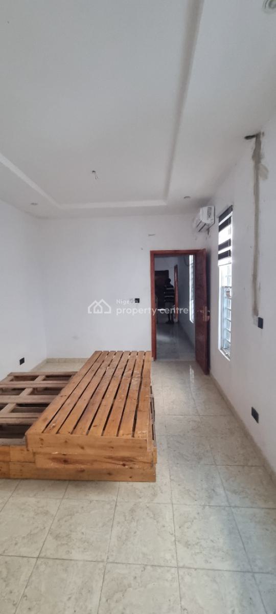 Very Spacious 3 Bedroom Terrace Duplex with Swimming Pool, Okunajah, Eti-osa, Ajah, Lekki, Lagos, Terraced Duplex for Rent