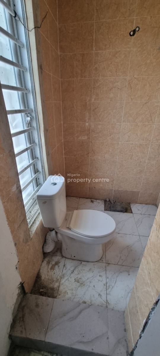 Very Spacious 3 Bedroom Terrace Duplex with Swimming Pool, Okunajah, Eti-osa, Ajah, Lekki, Lagos, Terraced Duplex for Rent