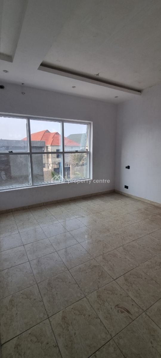 Very Spacious 3 Bedroom Terrace Duplex with Swimming Pool, Okunajah, Eti-osa, Ajah, Lekki, Lagos, Terraced Duplex for Rent