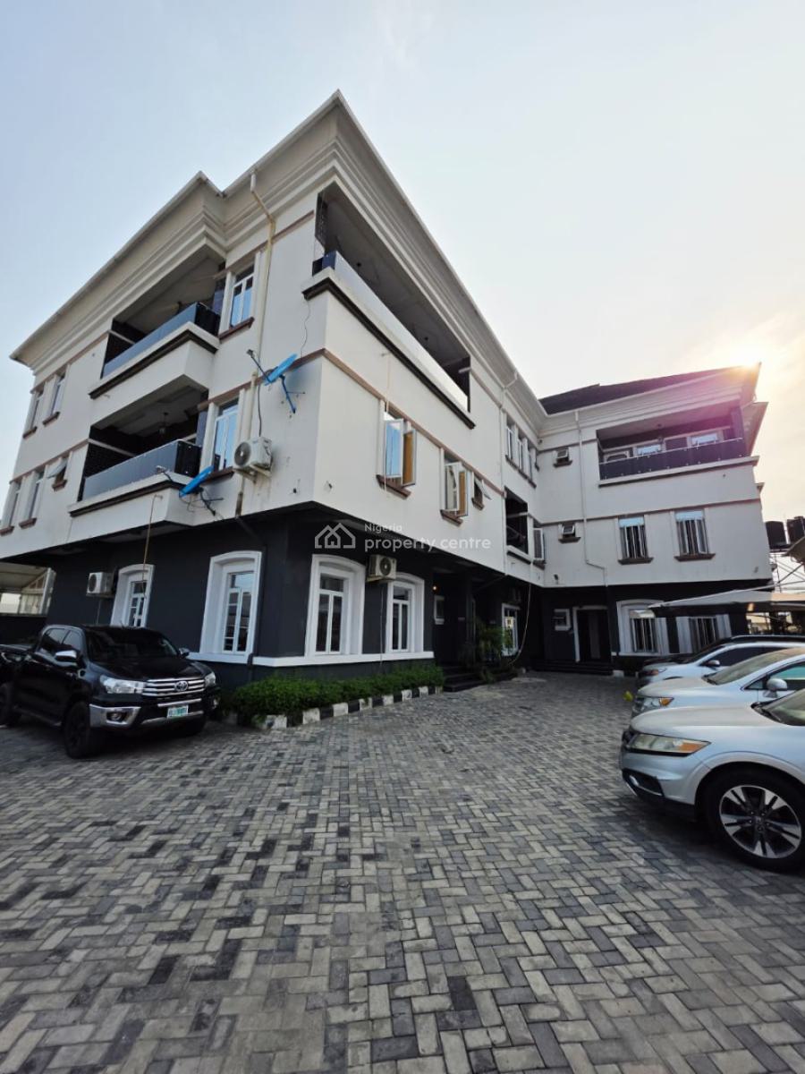 3-bedroom Apartment with Bq, Lekki, Lagos, Flat / Apartment for Rent