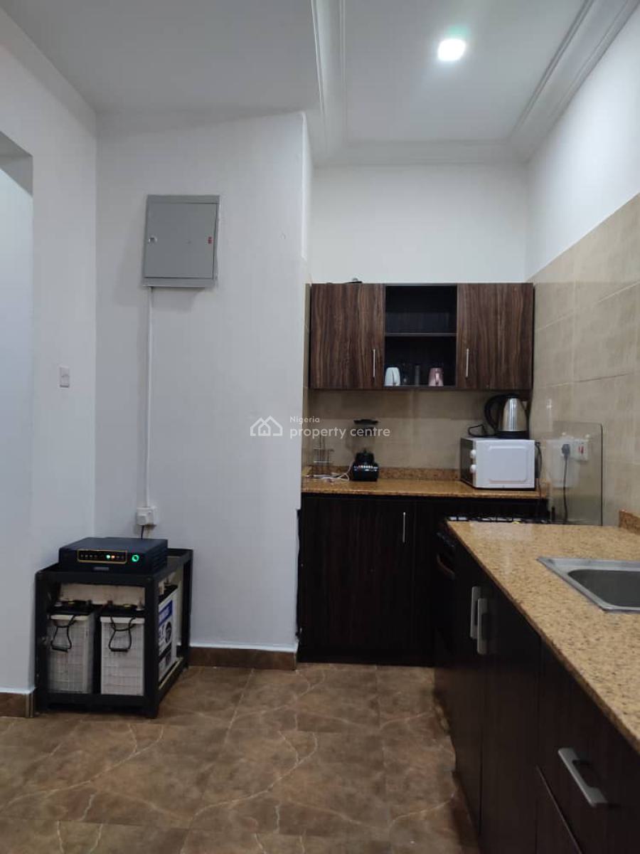 Spaciously and Well Built 1-bedroom Apartment, Uptown Apartment, Katampe (main), Katampe, Abuja, Flat / Apartment for Sale