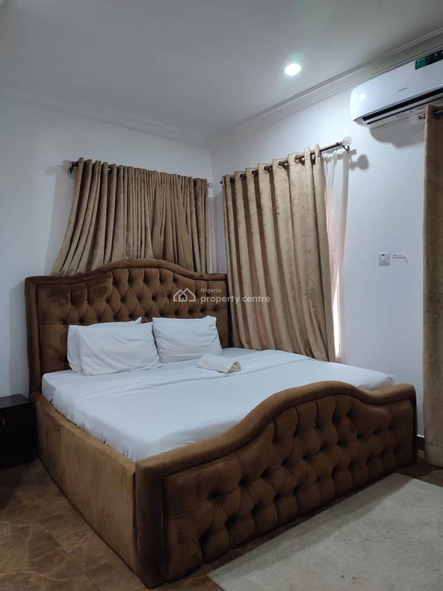 Spaciously and Well Built 1-bedroom Apartment, Uptown Apartment, Katampe (main), Katampe, Abuja, Flat / Apartment for Sale