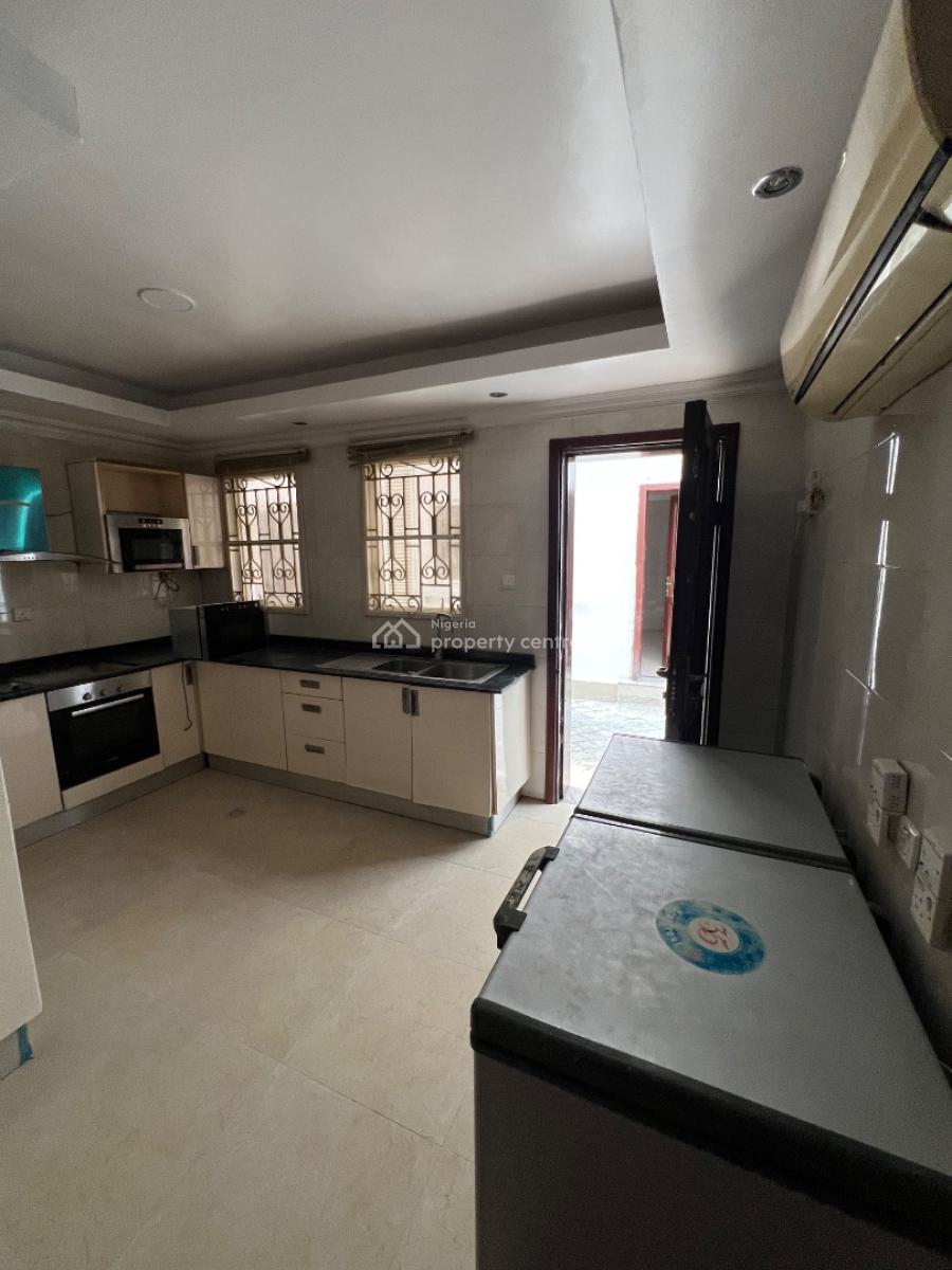 Fully Serviced Super Luxury Mini-flat, Off Admiralty Way, Lekki Phase 1, Lekki, Lagos, Mini Flat (room and Parlour) for Rent