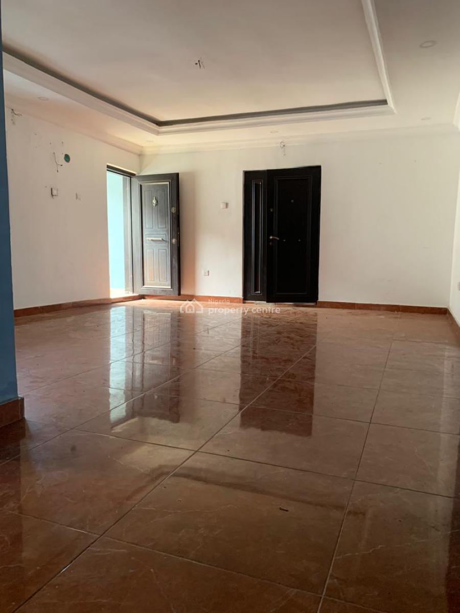 Luxurious 3 Bedroom Flat Upstairs, Ikota Villa Estate, Ikota, Lekki, Lagos, Terraced Duplex for Rent