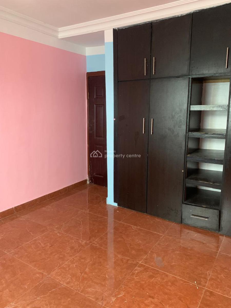 Luxurious 3 Bedroom Flat Upstairs, Ikota Villa Estate, Ikota, Lekki, Lagos, Terraced Duplex for Rent
