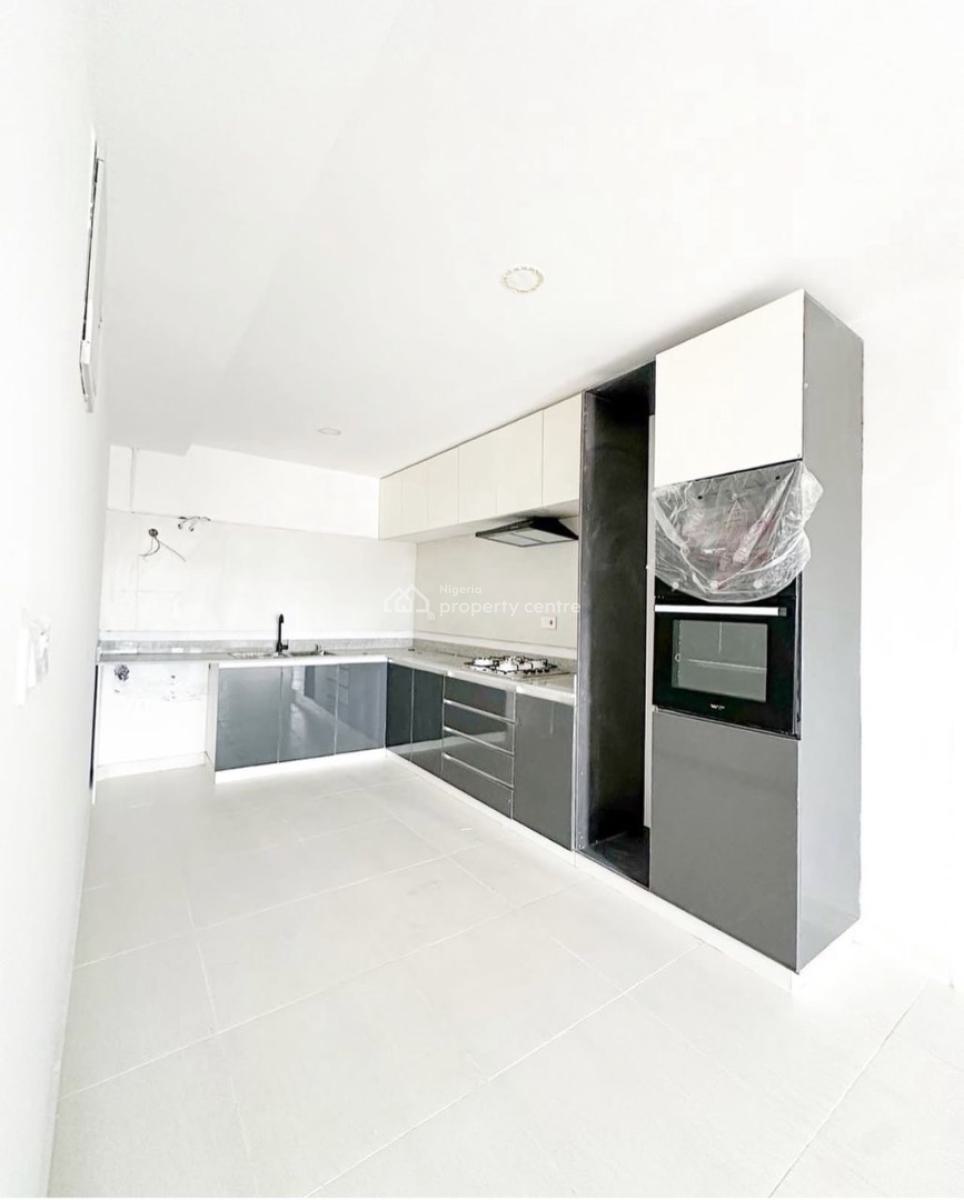 The Majestic 2 Bedroom Apartment in Serene Environment, Lekki Phase 1, Lekki, Lagos, Flat / Apartment for Sale