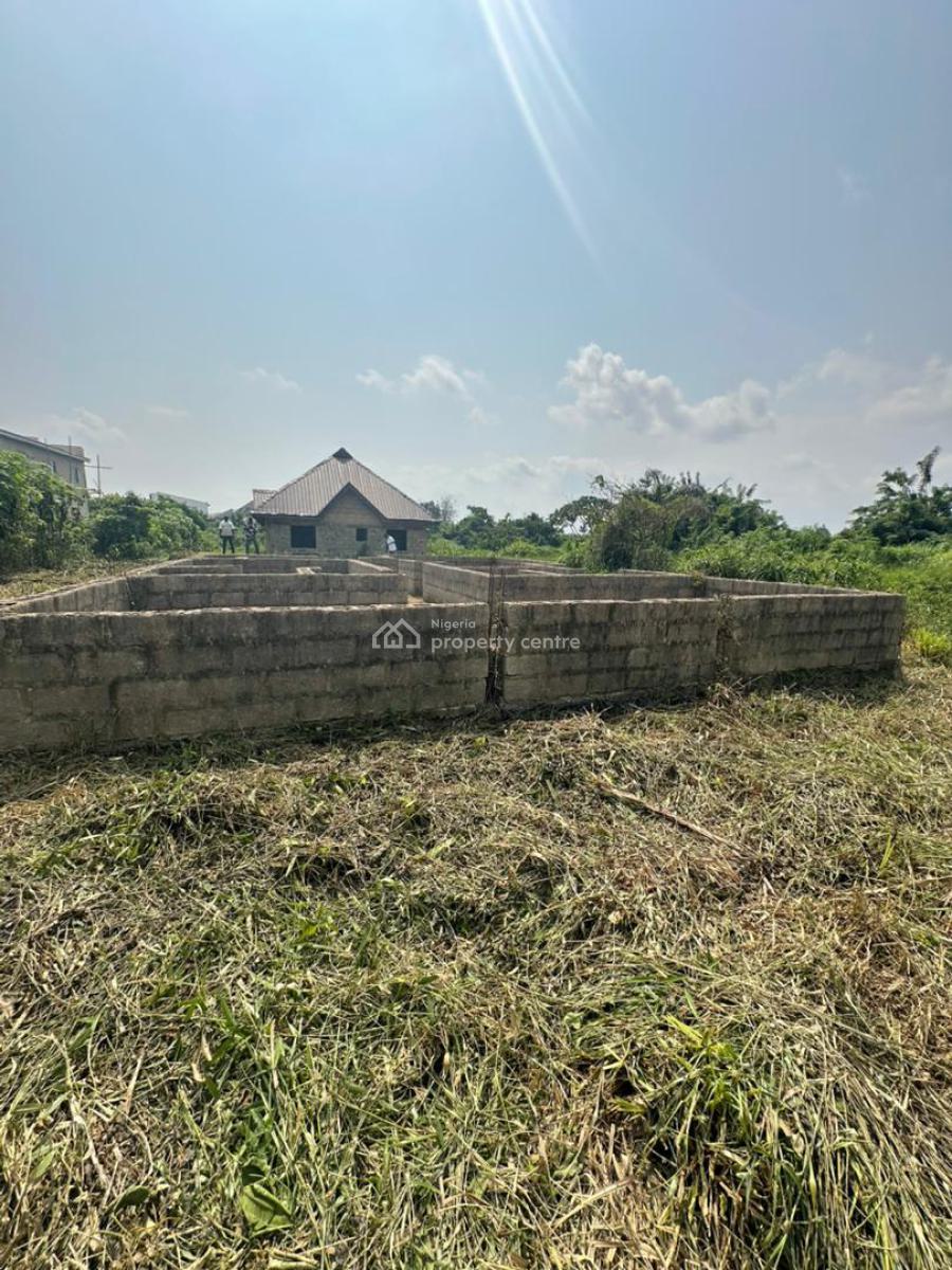 Standard Uncompleted 3 Bedroom Bungalow, Boripe Rinsayo Estate Off Ring Road, Osogbo, Osun, Detached Bungalow for Sale