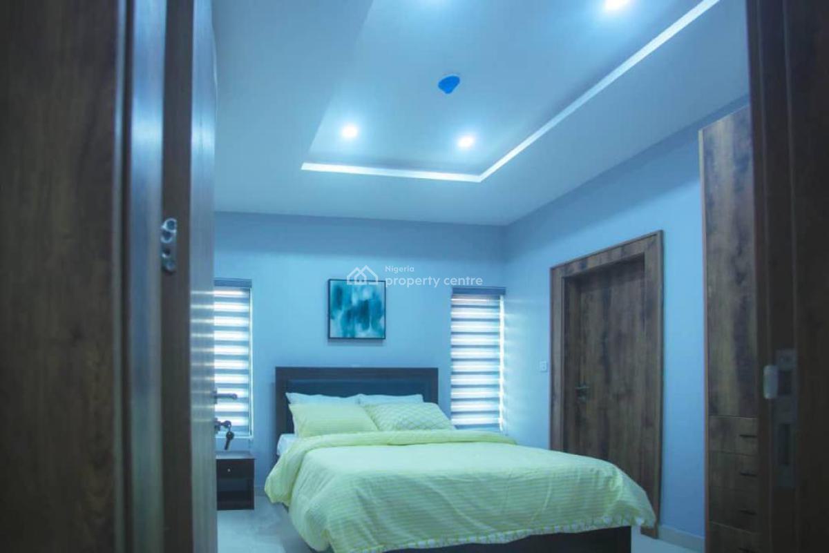 3 Bedroom Apartment, Yaba, Lagos, Flat / Apartment Short Let