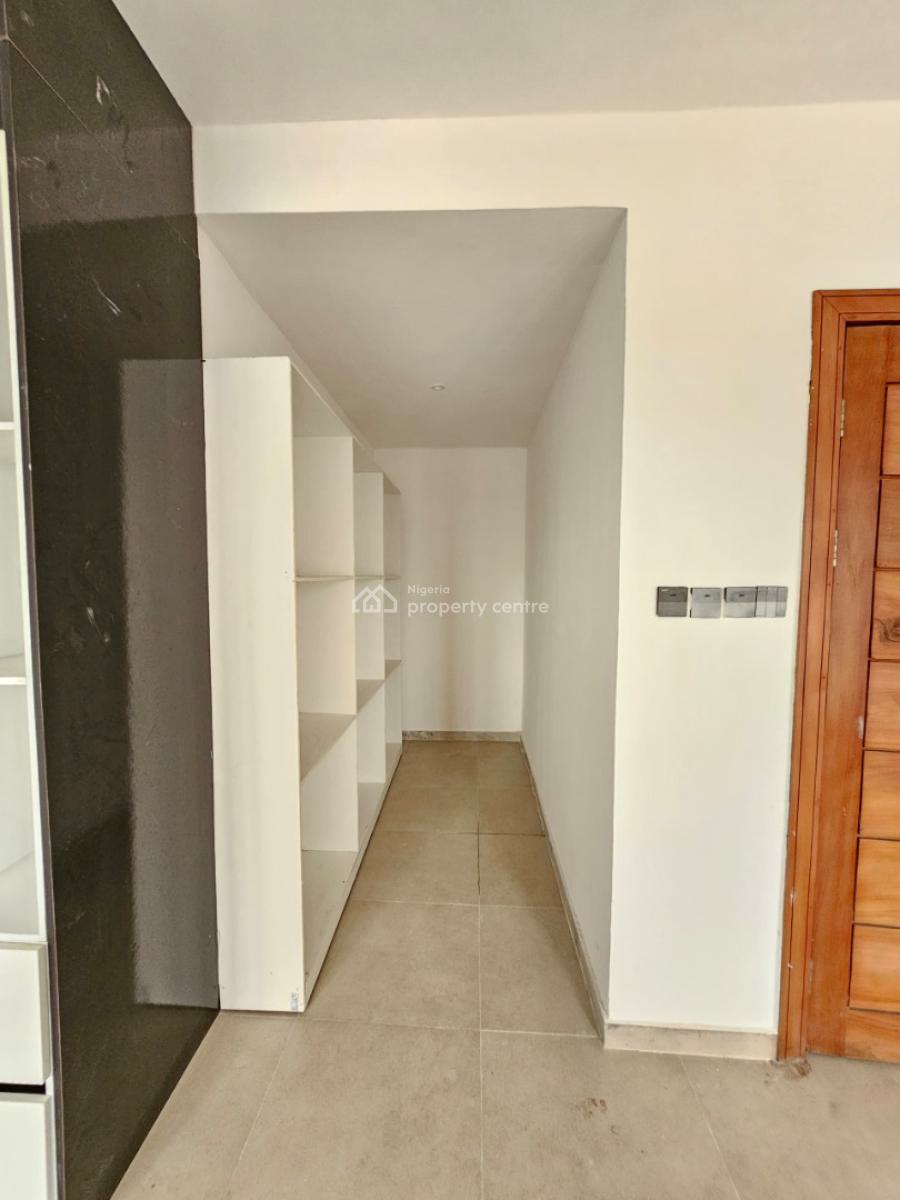 Spacious 5 Bedroom Semi-detached House(no Bq), Lekki Right, Lekki Phase 1, Lekki, Lagos, Semi-detached Duplex for Sale